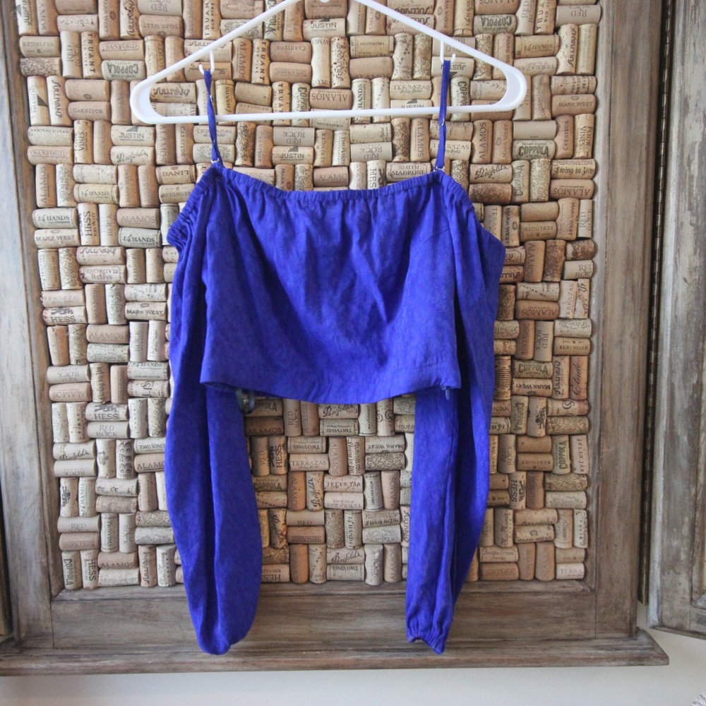 Sexy Blue off shoulder Guess dressy crop top XXS